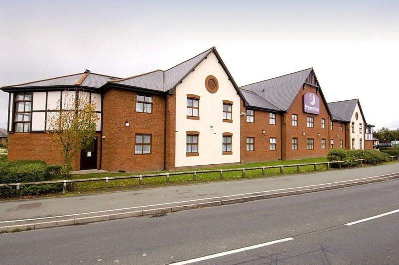 Chester Central المظهر الخارجي الصورة